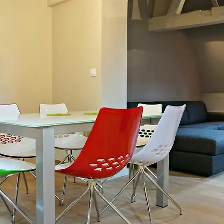 Little - Simone アパート